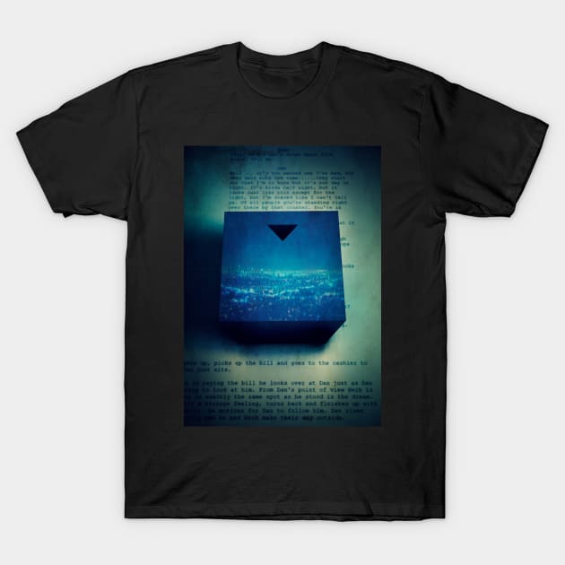 Hollywood Ending (Inspired by David Lynch's Mulholland Dr) T-Shirt by jeremysaunders